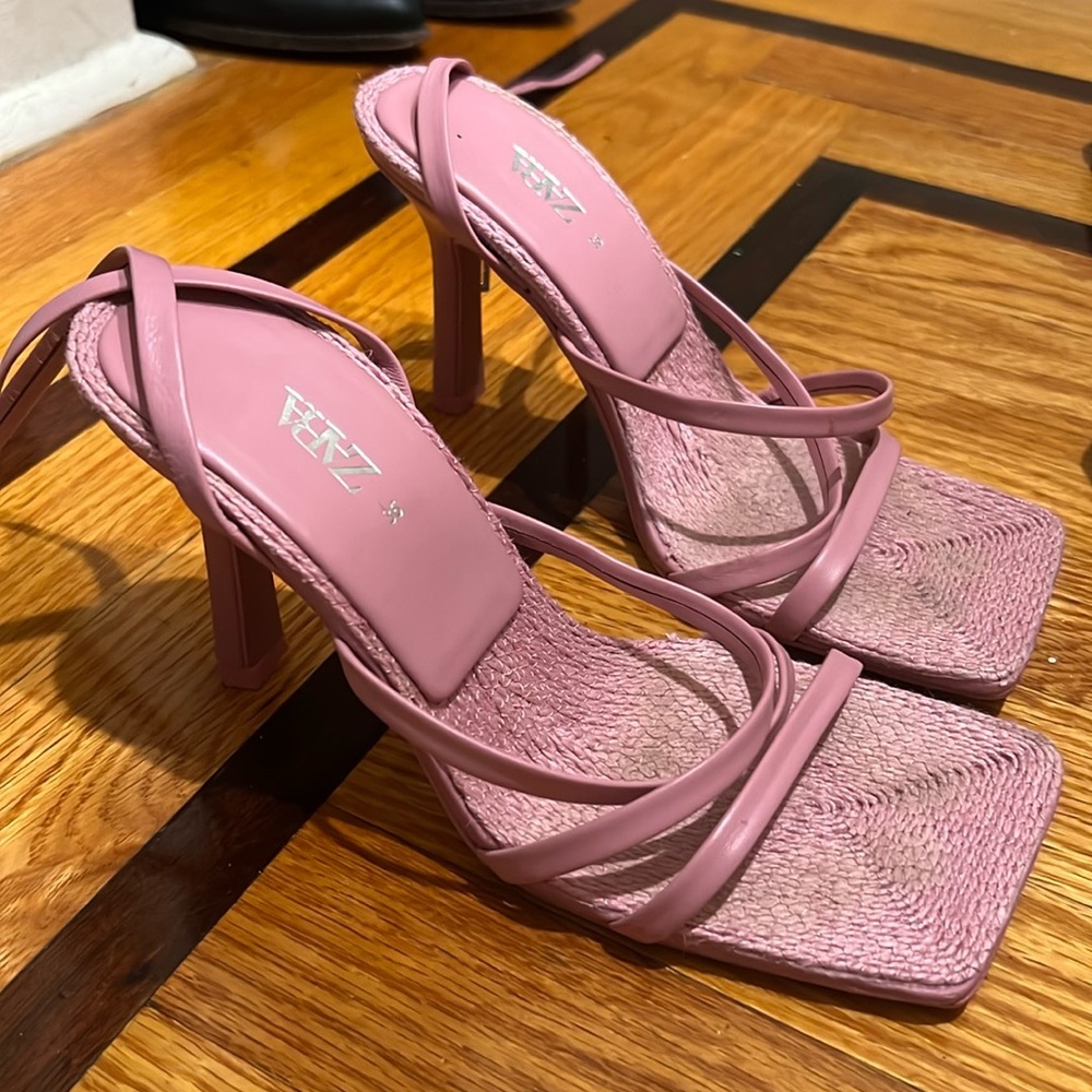 Pink summer heel
